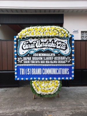 Papan Bunga Duka di Kasturian